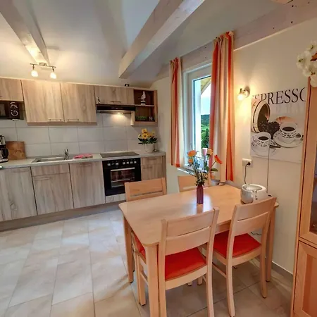 Sonnentraum, App 4 Apartment *